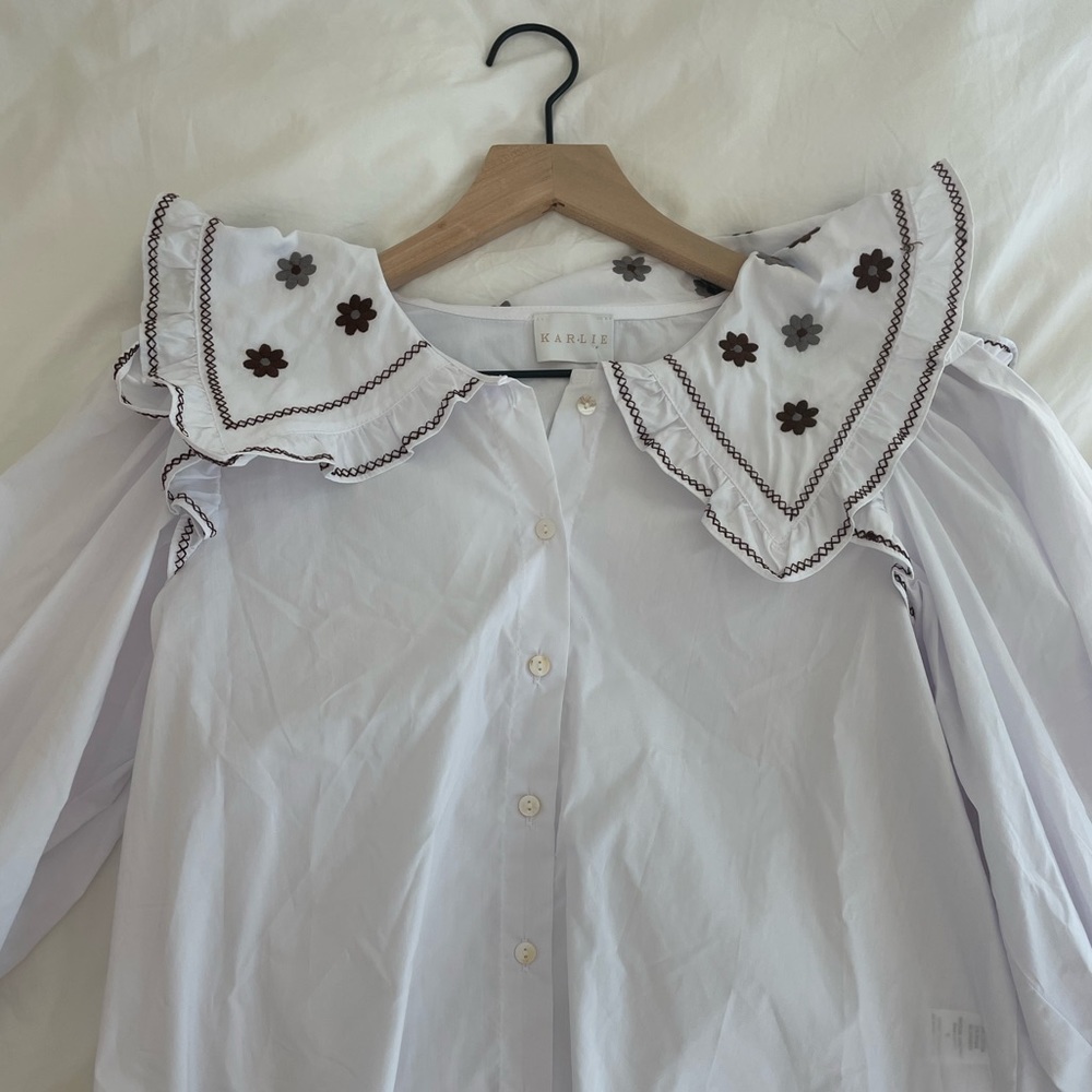 KARLIE collared top